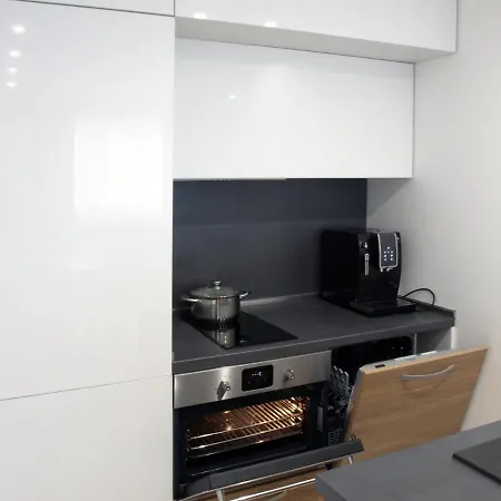 Apartment L&c- Location And Comfort In 2 Bdr